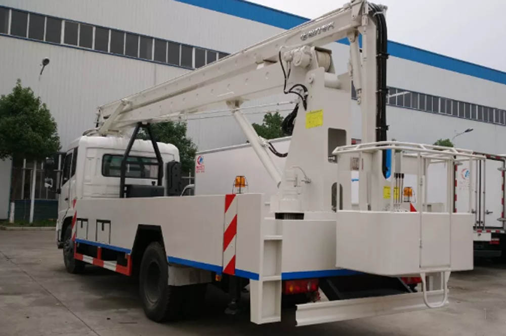 22米東風天錦國五高空作業車圖片4