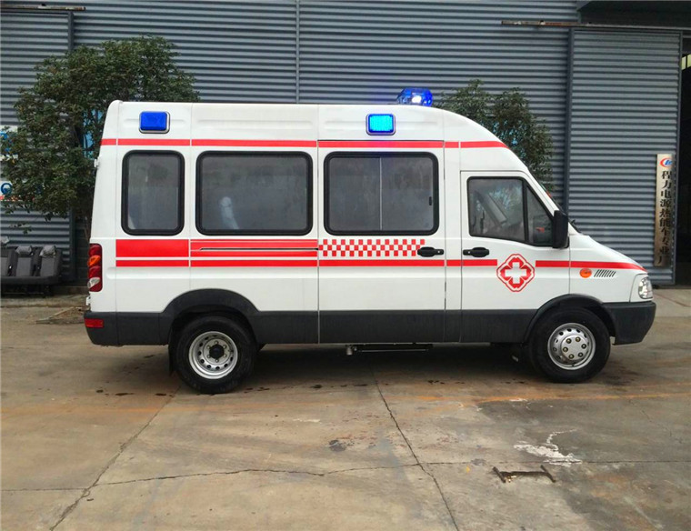 依維柯病人轉運車(國五)圖片3